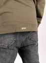 BUZO DOUGHTLESS